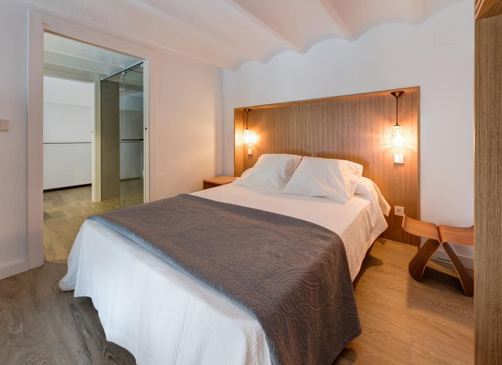 Appartamento Puerta Del Arenal II Siviglia Esterno foto